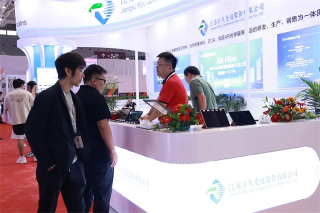 ��Ĥ����ʢ�磬��������δ��