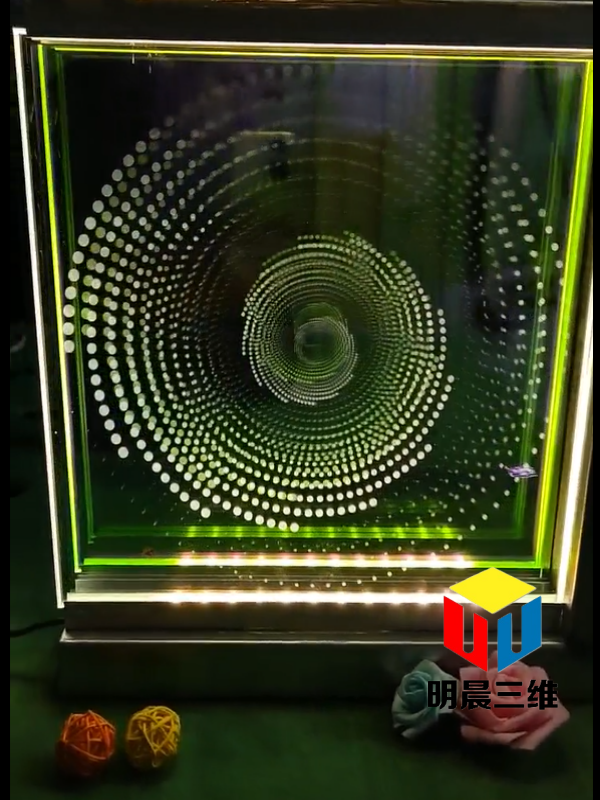 20240220145515_520471708412115.png 激光内雕玻璃